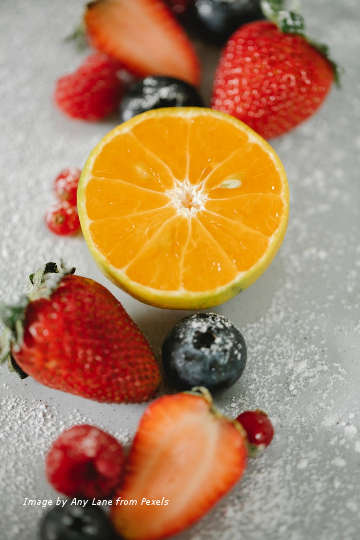 Berries and citruses are rich in flavonoid and this helps promote memory, learning and cognitive function.