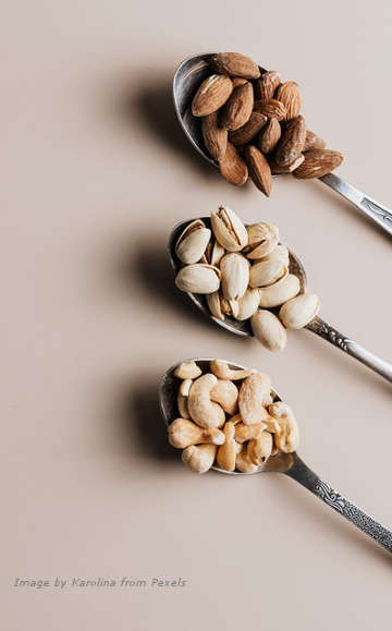 Almonds, pistachios and cashews for lowering cholesterol levels